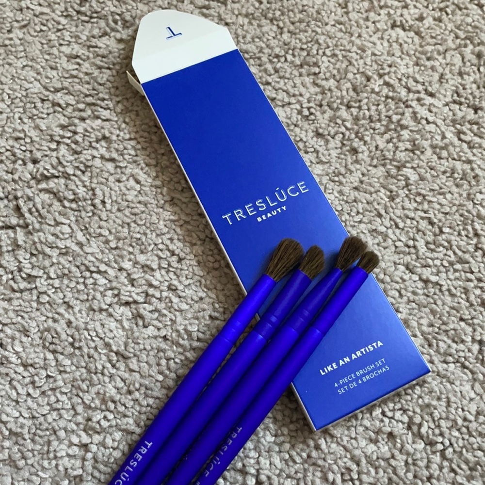 Tresluce beauty “Like an Artista” 4-piece makeup brush set
